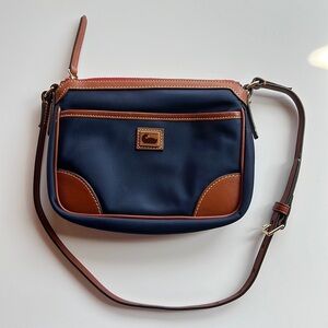 DOONEY & BOURKE Navy Crossbody Tan Leather Trim Adjustable Strap